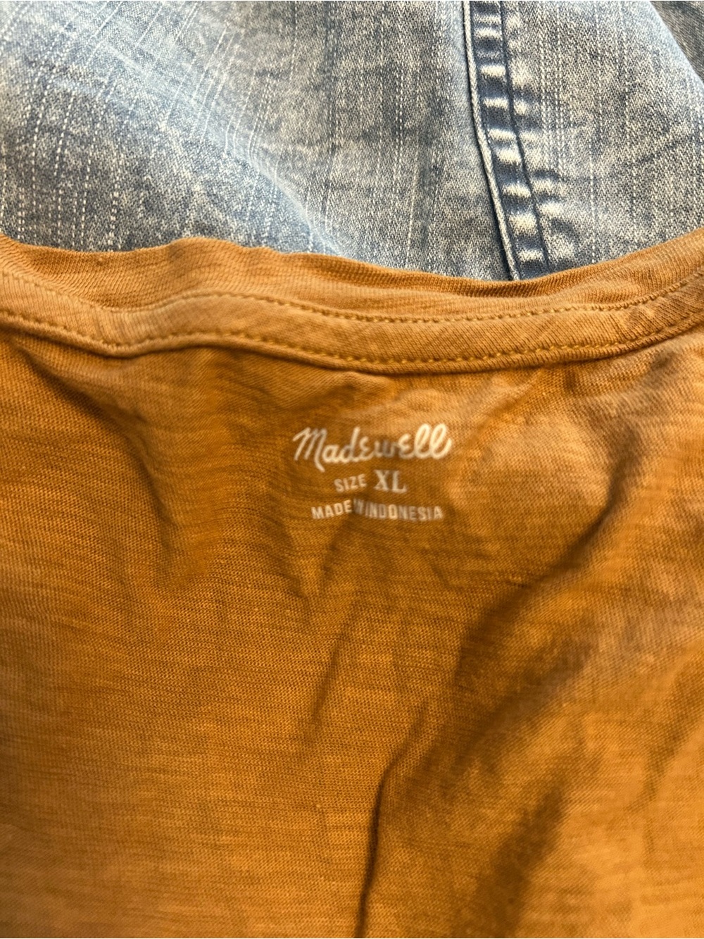 Madewell V-Neck Tank in Mustard Gold - Picture 3 of 3